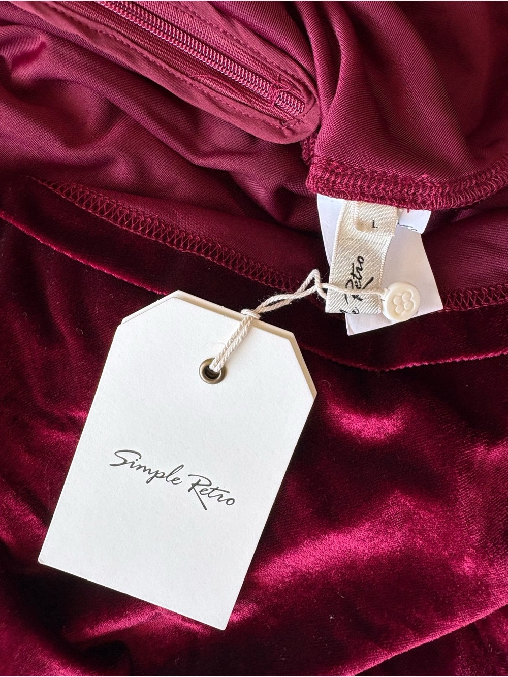 Simple Retro Women's Velvet Long Sleeve Dress in Burgundy
